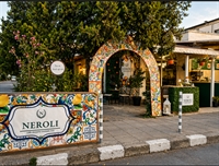 boutique italian-inspired café events - 1